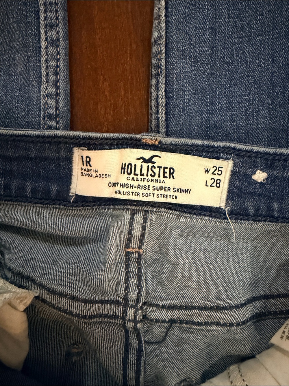 ๐๐๐3 Pairs of Jeans! Hollister Skinny Jeans sz 1 (25) - Picture 4 of 9